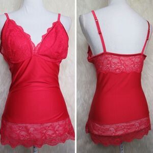 OF 2PC IAMYUMMIE LACE TOPS